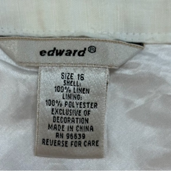 Linen Skirt With Lace Design | Size 16 - Picture 4 of 6